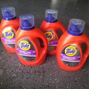 Liquid mixed cleaning detergents all new 300 bottles in a pallet $400 send a message to place your order. Always a successful delivery Yes we ship pallets worldwide (15)