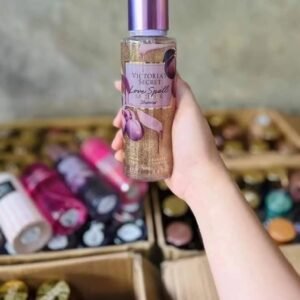 Victoria secret perfumes and cosmetics pallets available •Brand new products •A pallet contains 200 pieces.•Price $500..........#victoriasecret #victoriasecretmurah #victoriassecret #victoriasecretorigina (24)